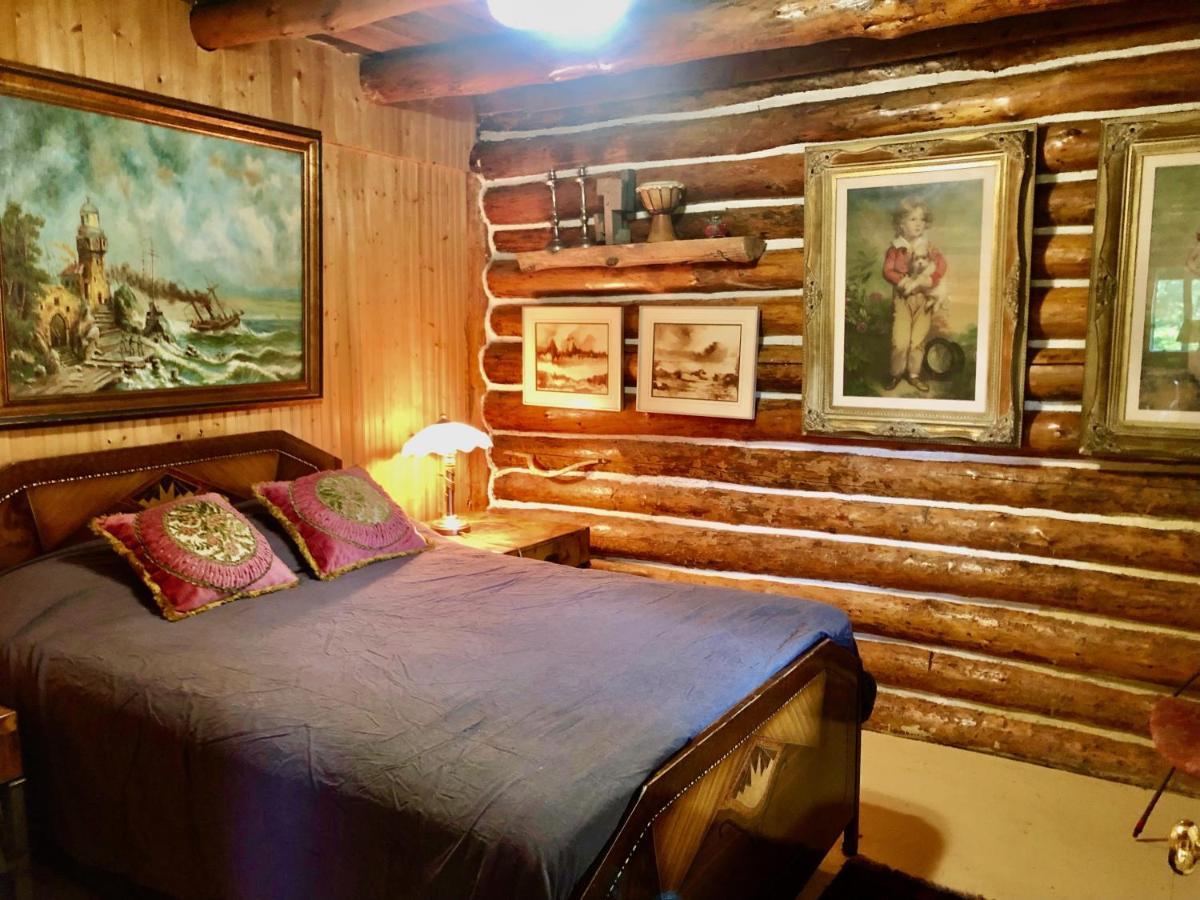 Chalet En Bois Rond Mauricie Saint-Alexis-des-Monts Exterior foto